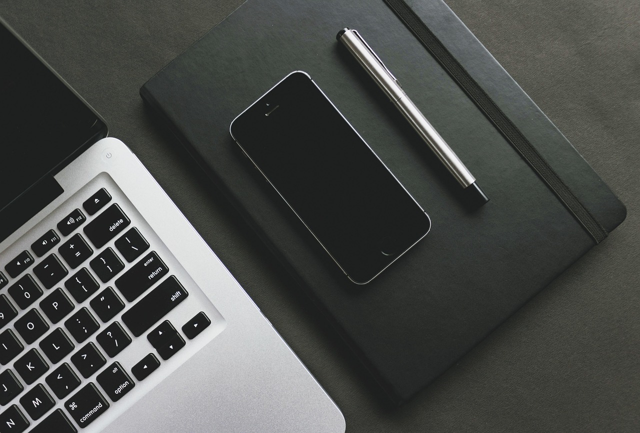 workspace minimal notebook